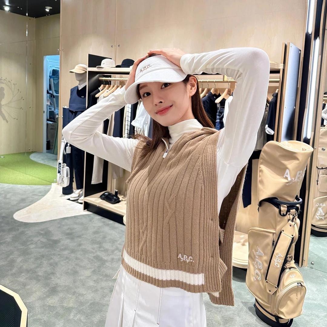 APC*家新款女士高尔夫背心/带帽坎肩澳洲羊毛背心/柔软弹力舒适