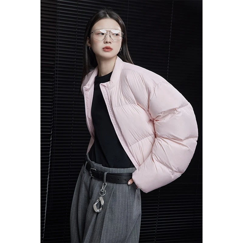 moment粉色短款羽绒服外套女2024年冬季新款设计感氛围感超好看
