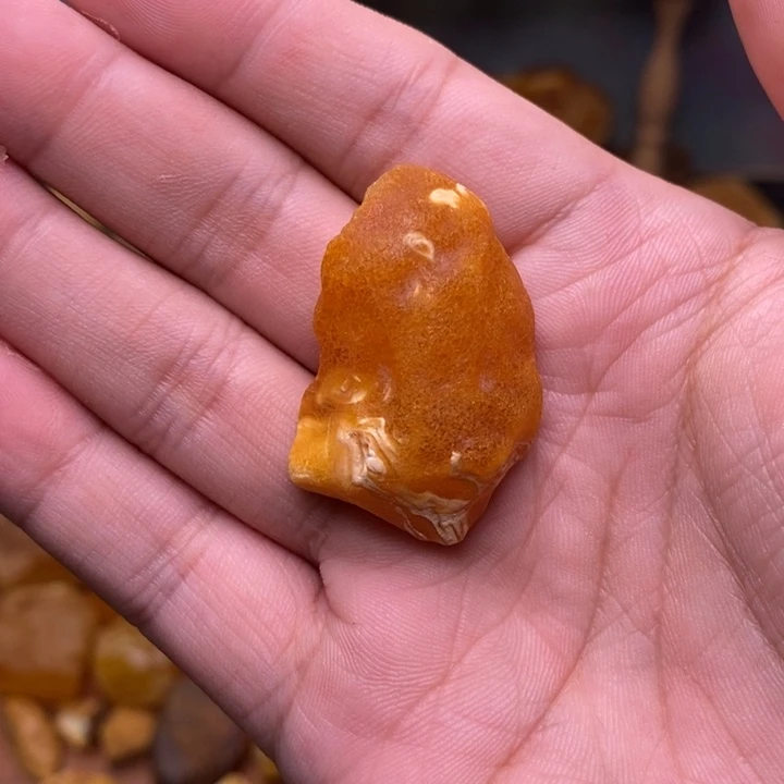 【闪购商品】定制琥珀未镶嵌徐*天然蜜蜡吊坠项链