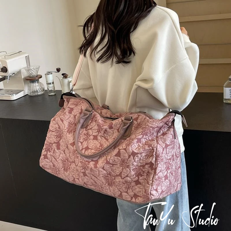 探屿网红旅行包女大容量轻便手提行李包健身包立体花朵出差旅游包