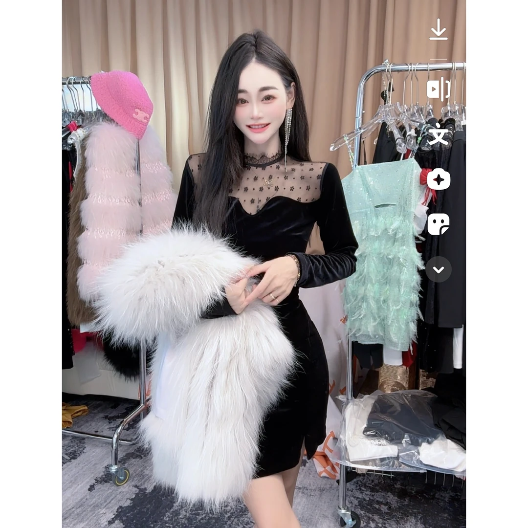 2024年秋冬CHANG.Q//180蕾丝拼接丝绒显瘦辣妹打底长袖连衣裙