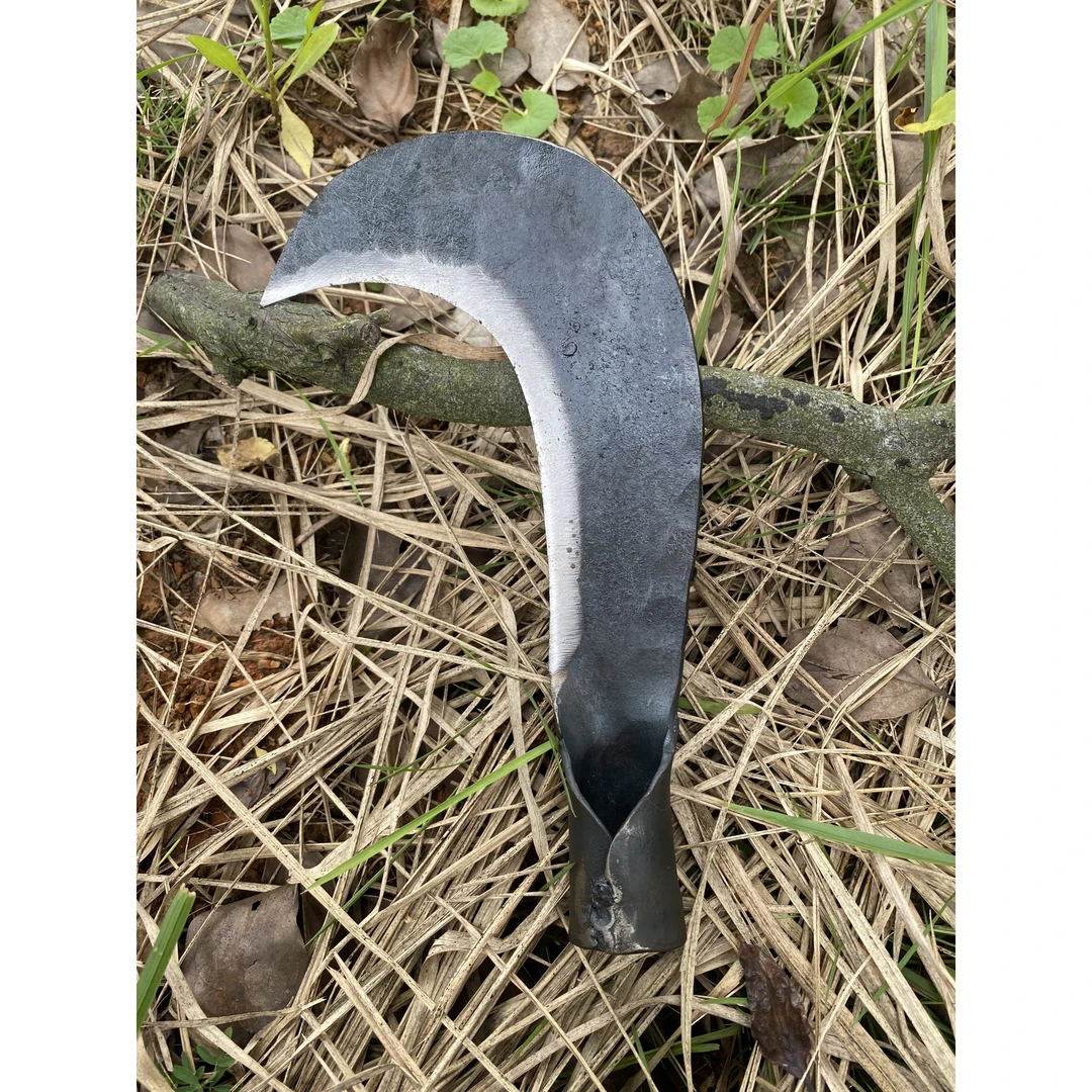 0.6斤手工锻打弯刀割草长柄镰刀锋利户外开路刀砍山刀砍柴树枝竹