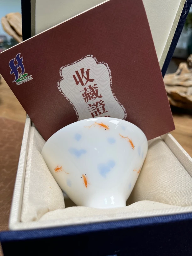 徐福坤手绘小鱼斗笠杯