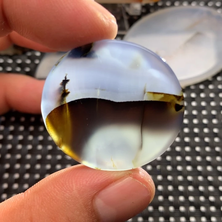 玛瑙/玉髓颈饰未镶嵌秋**天