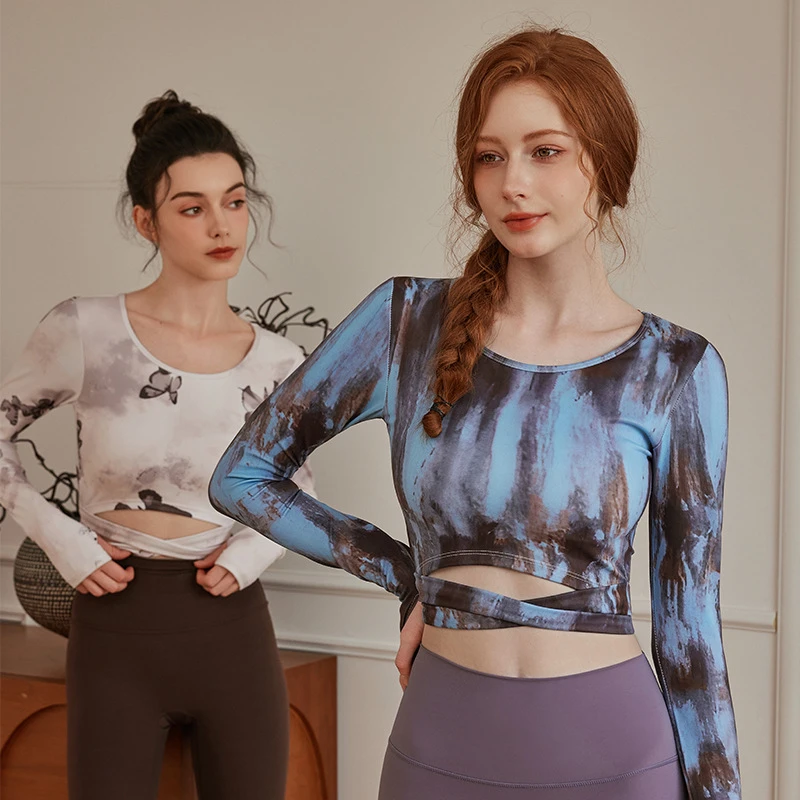 国风塑形瑜伽服休闲紧身跑步亲肤运动健身上衣薄款带胸垫健身服