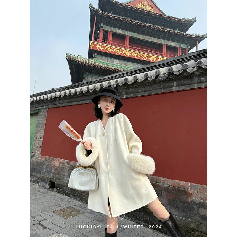 鹭青一【若佳期】高级狐狸毛设计感双面毛呢大衣女冬L24W7292B