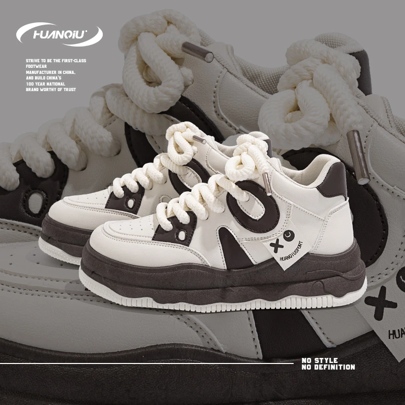 环球高帮板鞋女2024秋季新款爆款圆头ins潮校园风软底休闲运动鞋