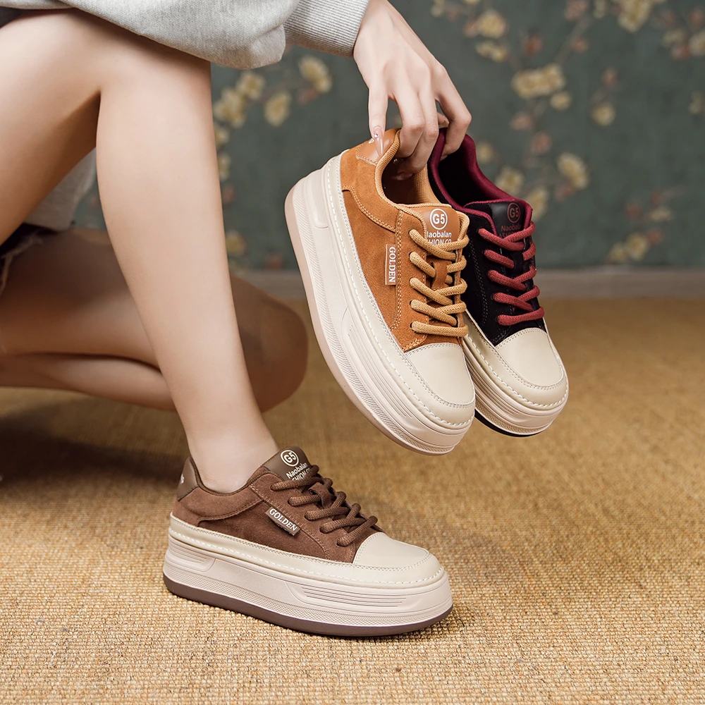 【新品】百搭软底女款2024秋夏新款网红平厚底休闲复古鞋女 13721