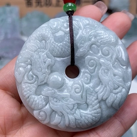 翡翠颈饰未镶嵌微瑕福利