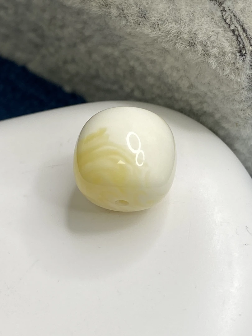 金瓷白11x10毫米老型珠子