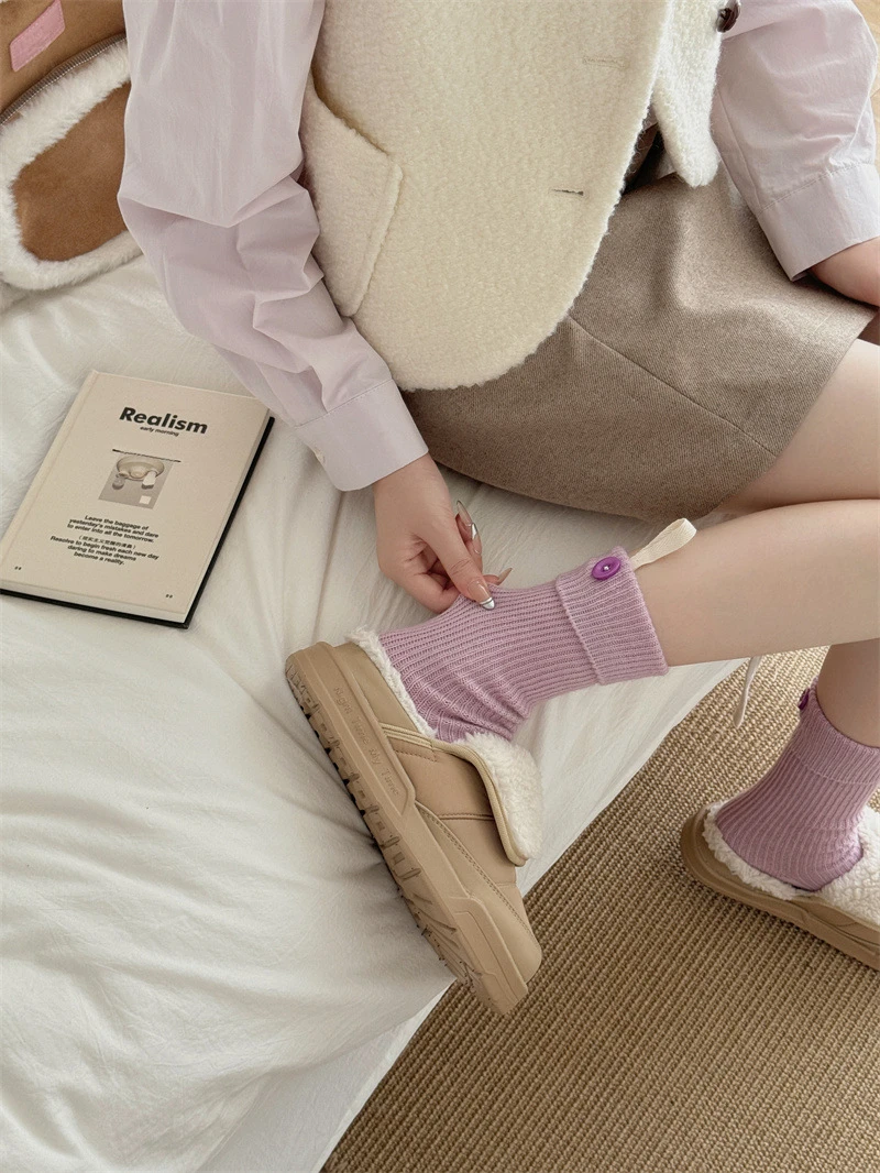 秋冬新款ins白色堆堆袜糖果色饰品织带纽扣毛线中筒袜子女灰色