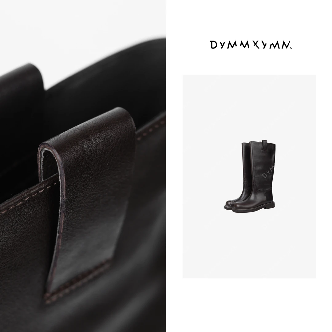 【DYMMXYMM】-马拉拉·主理人推荐时尚单品百搭双色矮跟长筒靴-D2091