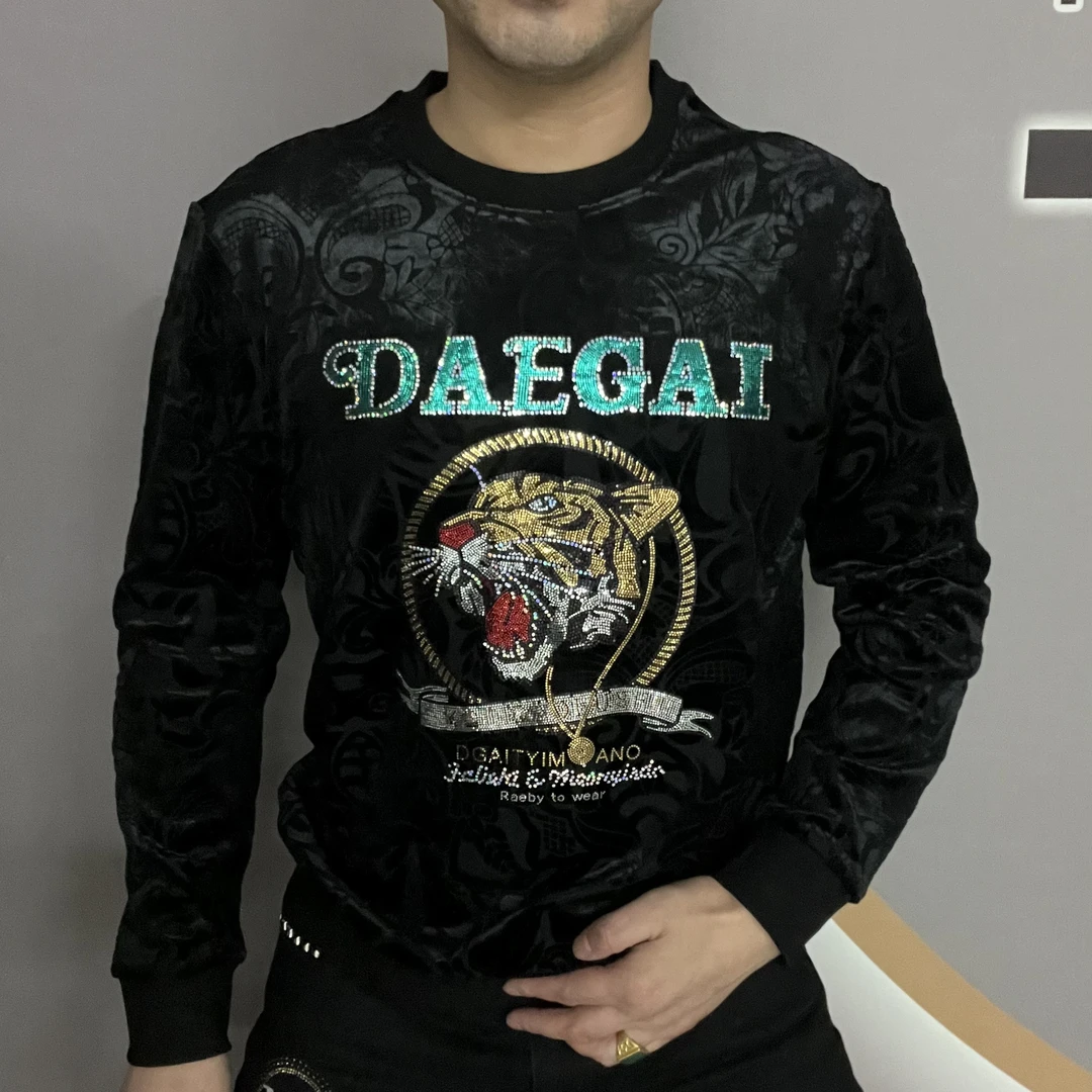 8250男装秋冬加厚款高品质修身圆领领定标百搭潮流气质长袖时尚