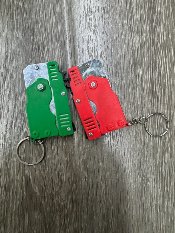 准新品  儿童皮筋拉绳玩具颜色混发