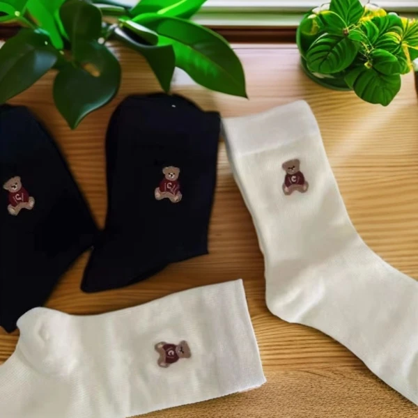 秋冬小熊袜子高颜值可爱刺绣女刺绣中筒袜ins潮百搭日系可爱学院