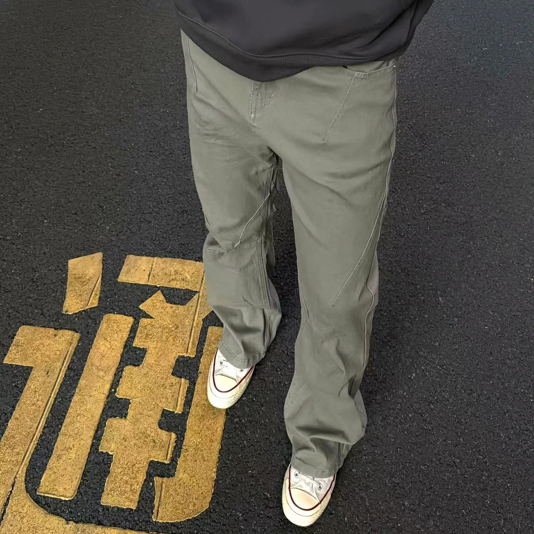 TZG 复古做旧水洗直筒微喇弯刀长裤铆钉褶皱设计感百搭弯刀牛仔裤