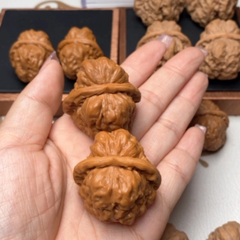 【闪购商品】文玩核桃吊坠新**368