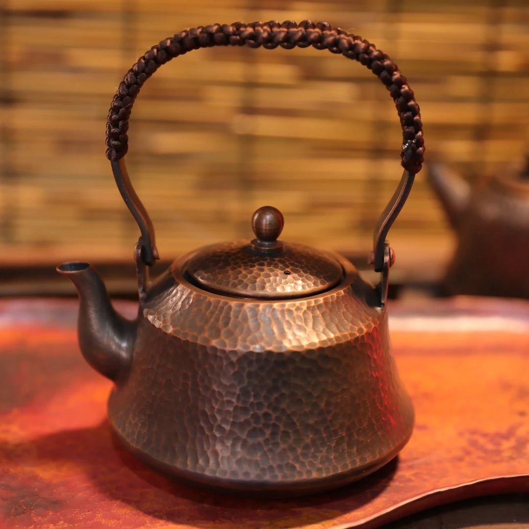 【翰闲阁】380ml紫铜复古色手工锤纹金钟提梁弯嘴小冲泡壶茶台摆件