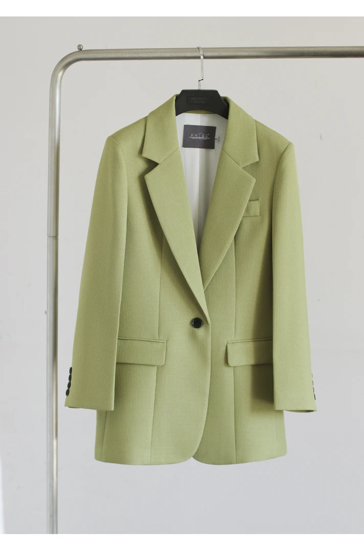 休闲西装女2025早春新款时尚设计阔版外套气质百搭通勤韩版小西装