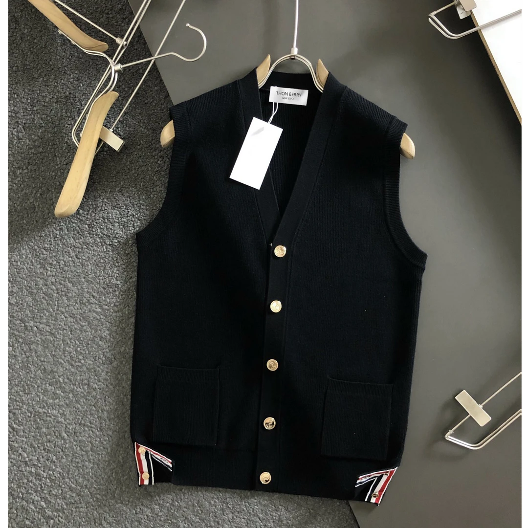 THON BERRY轻奢秋冬款帅气V领男女款针织衫背心马甲毛衣外套潮