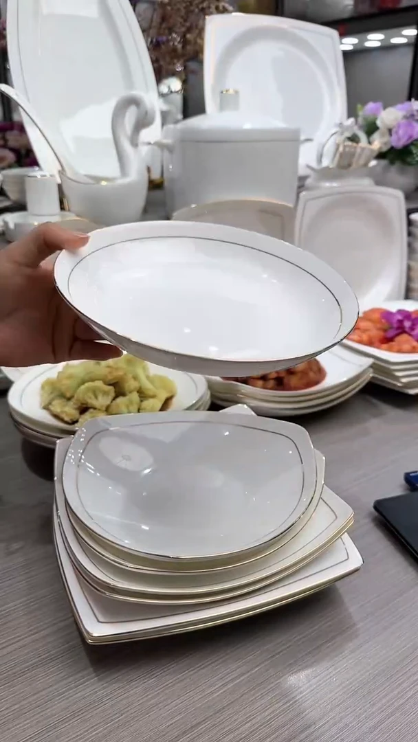 【闪购商品】骨瓷盘8英寸圆深盘1只装