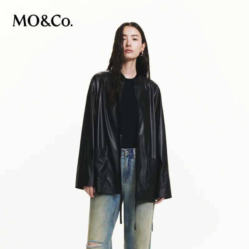 MOCO秋新中式唐装立领盘扣宽袖阔型蛋白皮外套MBD3COT016