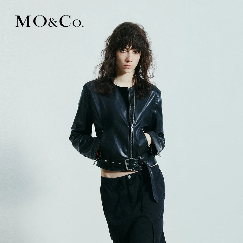 MOCO秋金属机车风腰带斜襟素皮短款夹克外套MBD3JKT030