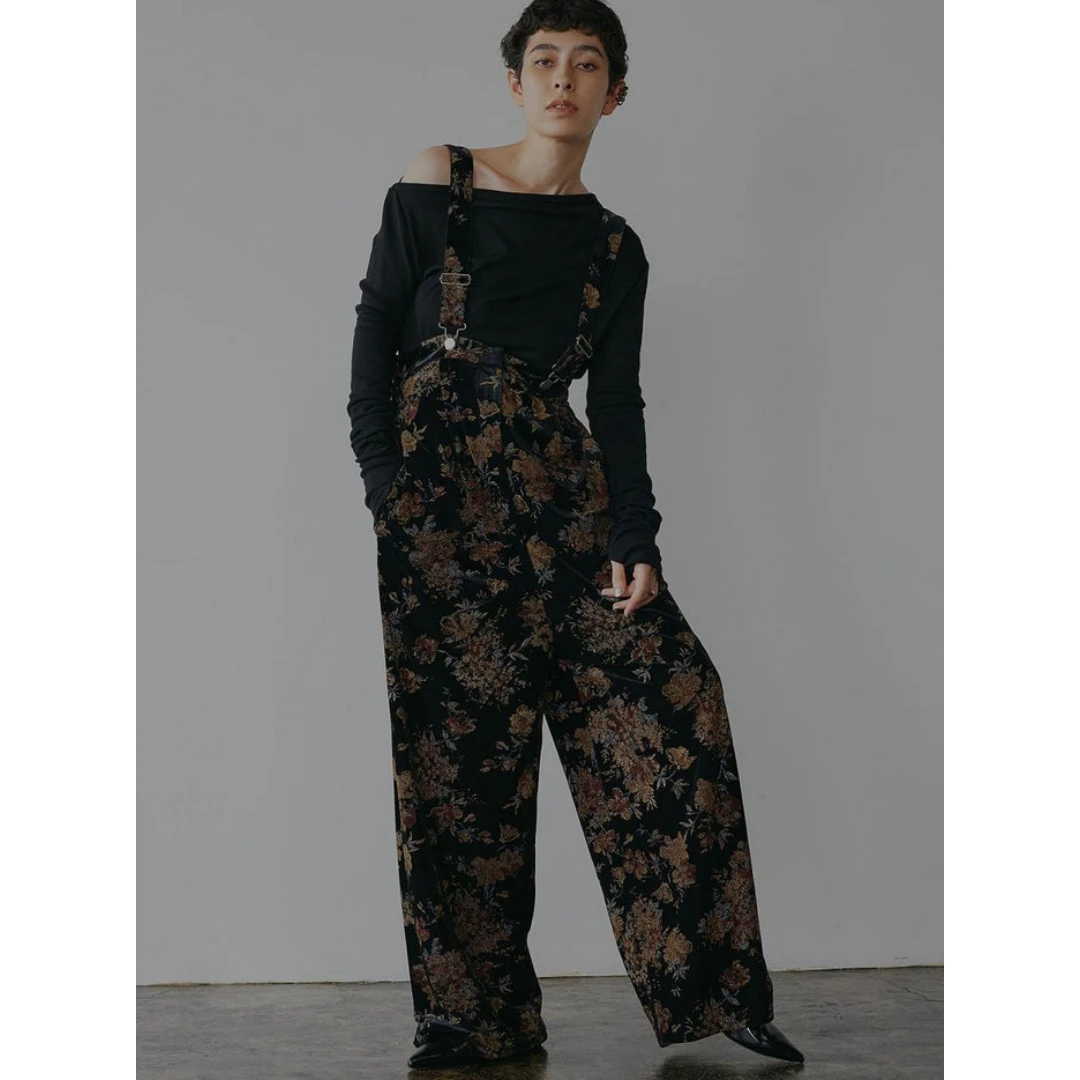 【Yorozuya】日系品牌 秋季新款 代 时尚气质显瘦碎花丝绒背带裤