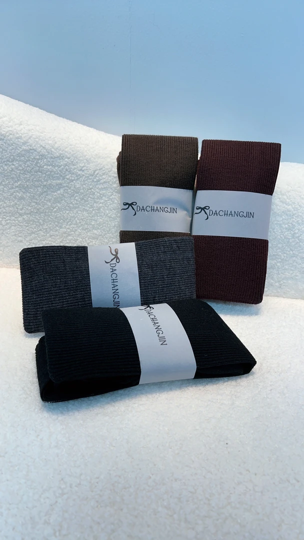 【伊家】时尚显瘦修身超柔竖条连体袜no退no换