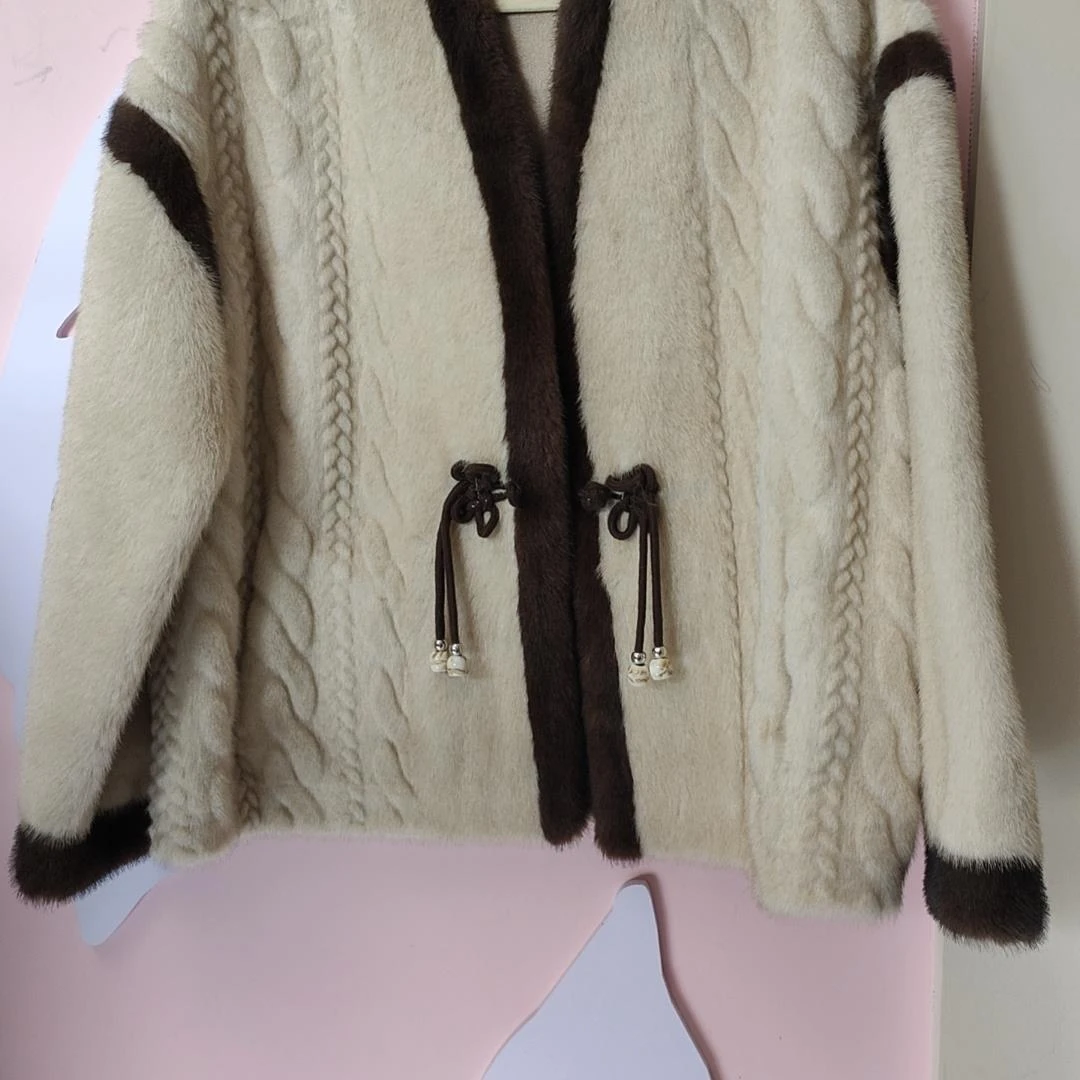 2404 时尚气质女士复古休闲衣服
