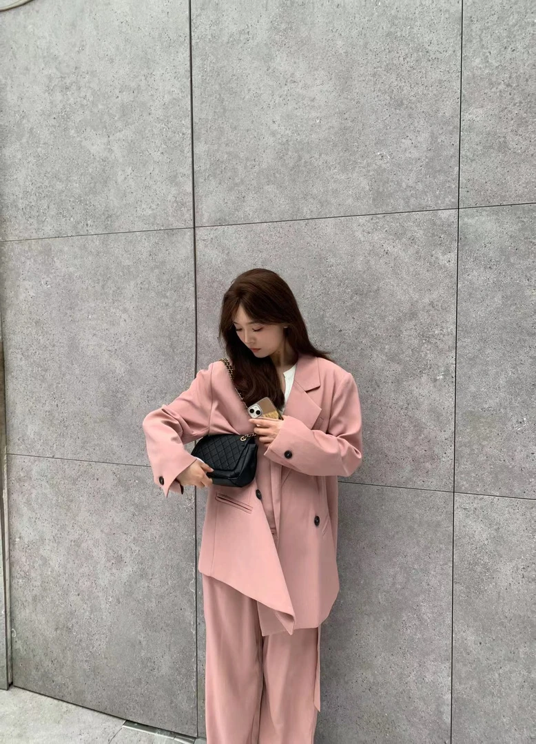 春装韩版高级感小西装宽松阔腿裤时尚套装