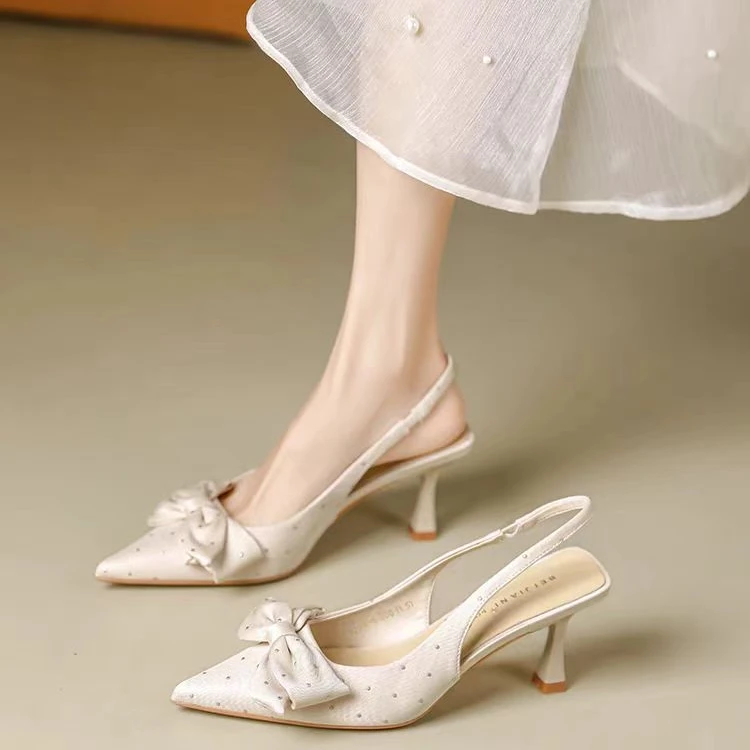 甜美水钻蝴蝶结后空高跟鞋女2025夏细跟一脚蹬不累脚气质包头凉鞋