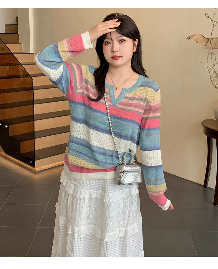 5307大码女装彩虹条纹针织衫秋季新款小V领时尚百搭洋气长袖上衣