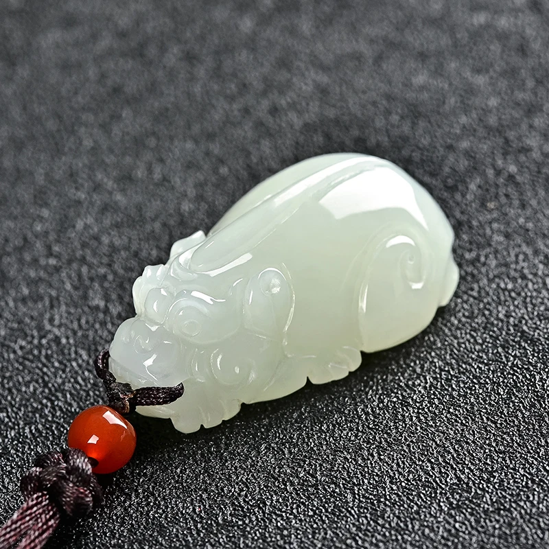 天然和田玉招财转运貔貅玉吊坠苏工貔貅玉佩挂件男女款玉项链挂件