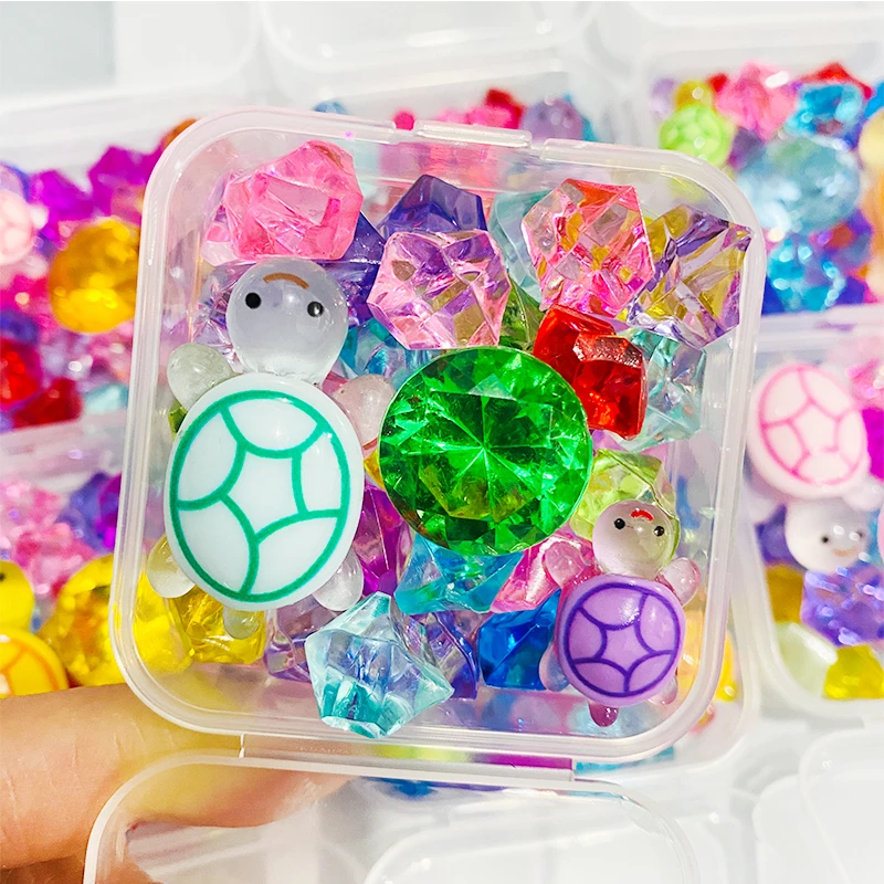 夜光小乌龟摆件夜光仿宝石钻石组合树脂夜光乌龟家族