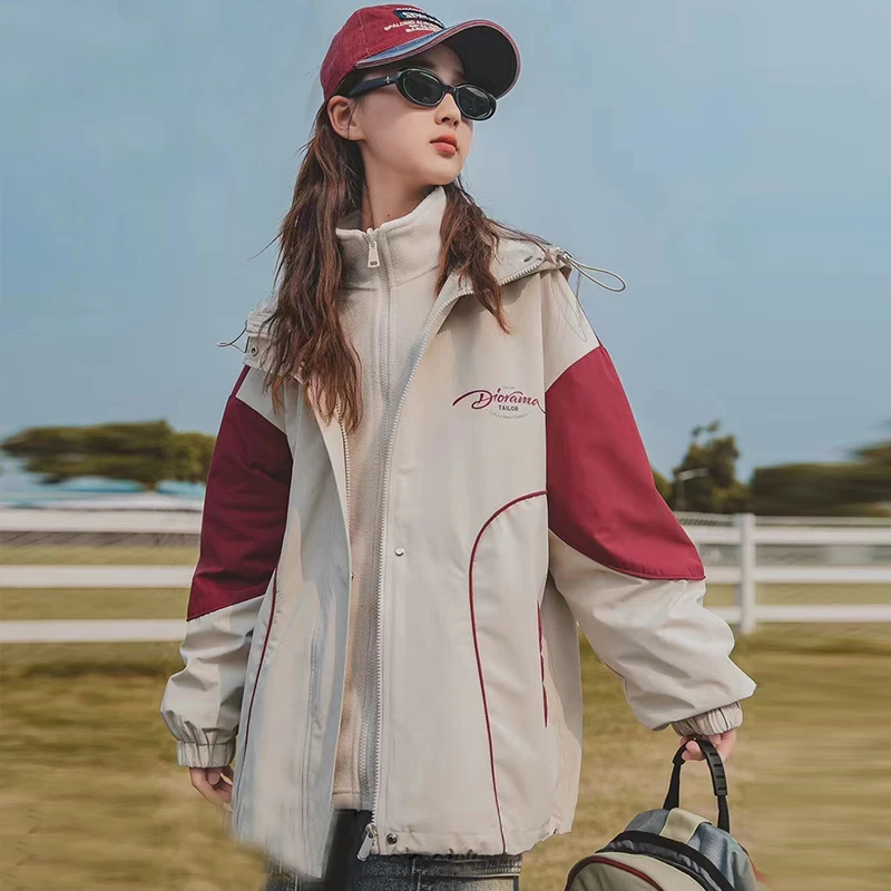 女童秋冬保暖宽松外套2025新款中大童洋气百搭三合一可拆卸冲锋衣