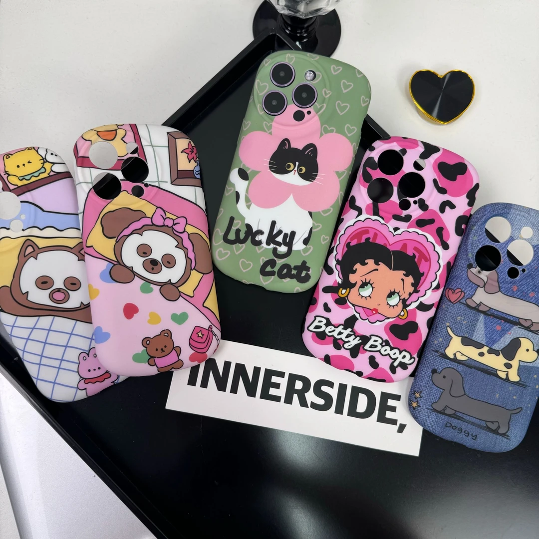 卡通可爱小熊花朵猫咪牛仔修狗女适用于苹果15promax手机壳iPhone