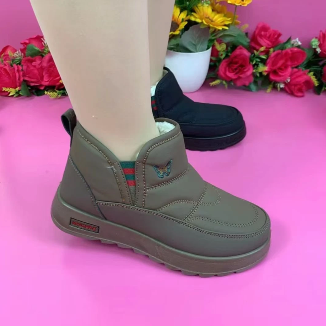 2024新款老北京布鞋女棉鞋厚底雪地靴女冬季一脚蹬加绒保暖妈妈鞋