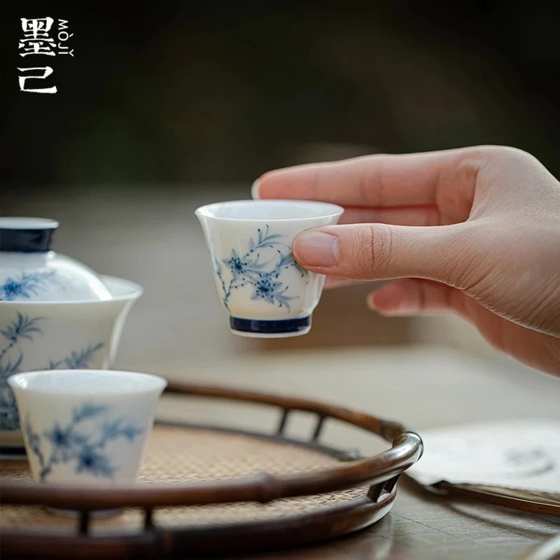 【新品】TC92 玉泥-青花长春-闲谈品茗杯 约40ml家用茶道