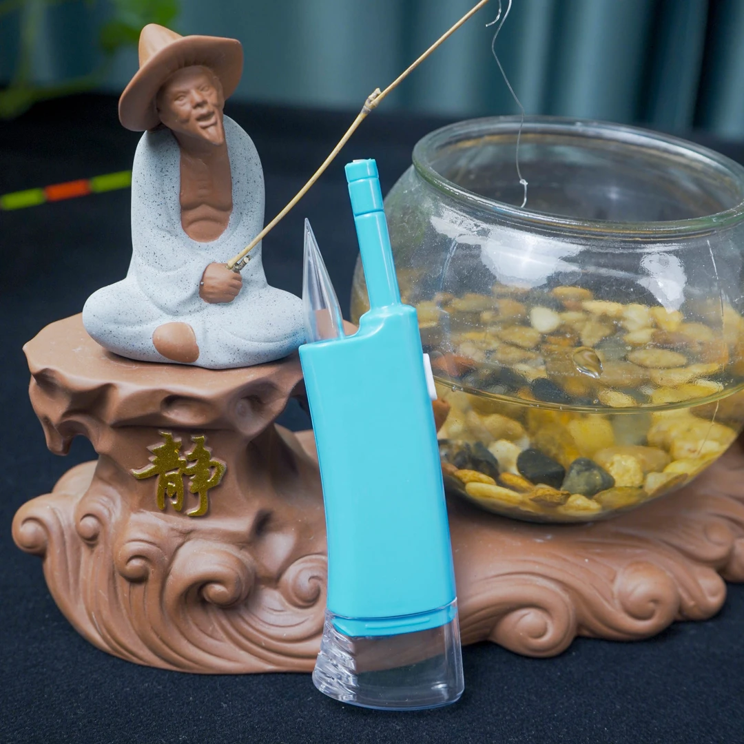 WETCODE/水密码带灯红虫上钩器加皮筋简单便捷使用野钓黑坑实用