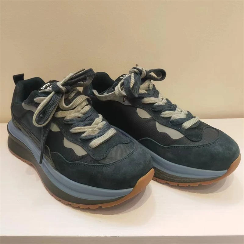 2024秋冬新款复古阿甘女鞋吸膜底运动休闲鞋厚底华夫鞋百搭学生鞋