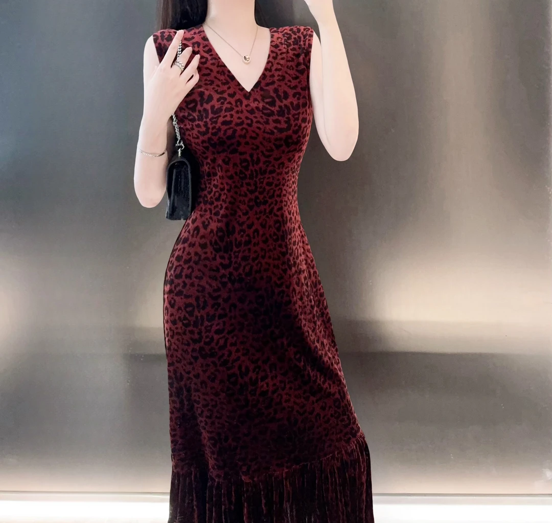 （红色背心豹纹连衣裙）2024时尚气质百搭显瘦时尚不挑人中长款洋气