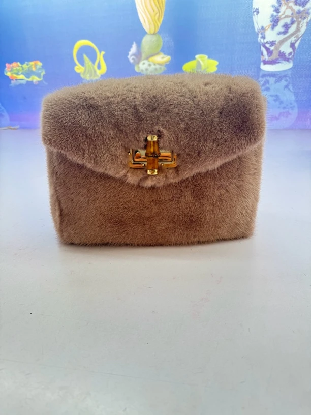 时尚轻奢真皮包包私拍不发货