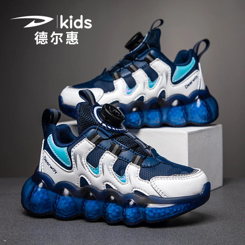 德尔惠童鞋28-38码春季新款运动跑步儿童休闲百搭防水减震皮面鞋