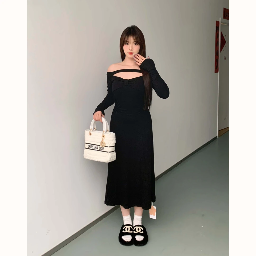 MZJ770029【温柔姐姐】法式气质优雅一字肩修身针织长袖套装