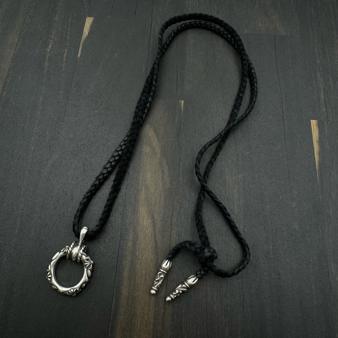 未使用 Chrome Hearts 克罗心 SBT宫廷十字花圆环眼镜挂皮绳项链