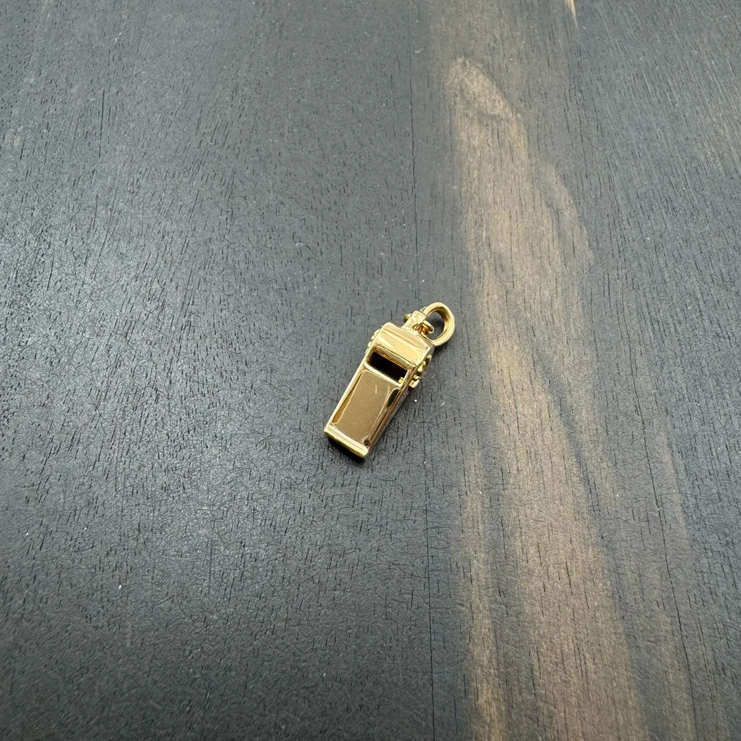 未使用 2.5cm Chrome Hearts 克罗心 22k 白钻十字花口哨