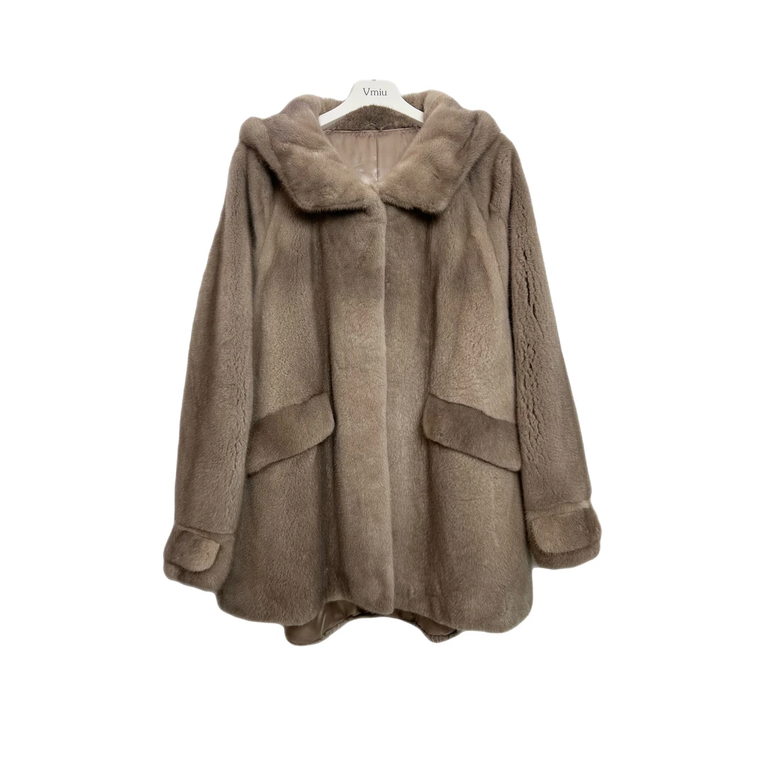 大漂亮家轻奢高端水貂女款气质休闲百搭女士连帽设计师冬季