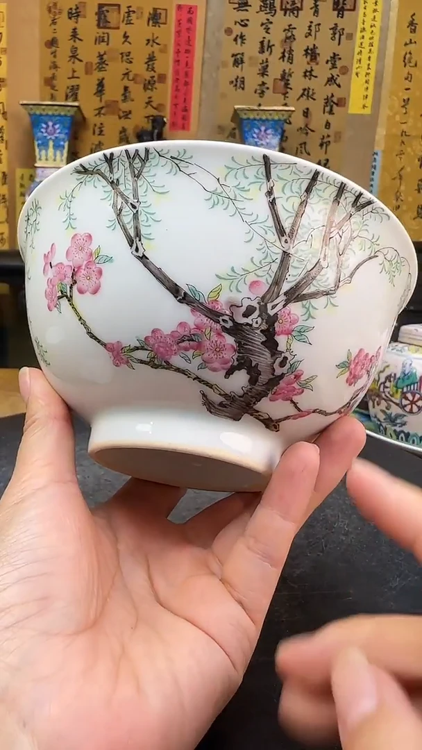 【闪购商品】瓶景德镇陶瓷客厅摆件杏林群燕