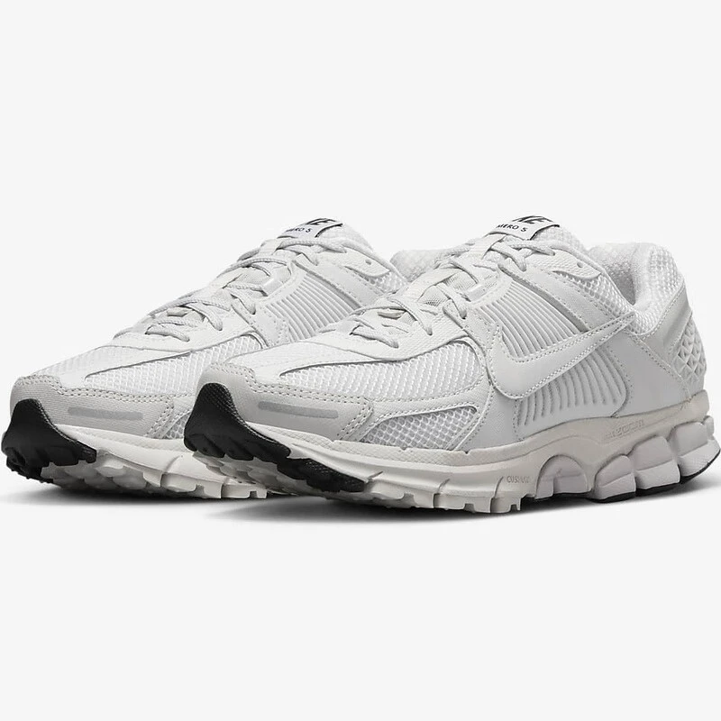 NIKE/耐克W NIKE ZOOM VOMERO 5女款休闲鞋FQ7079-100